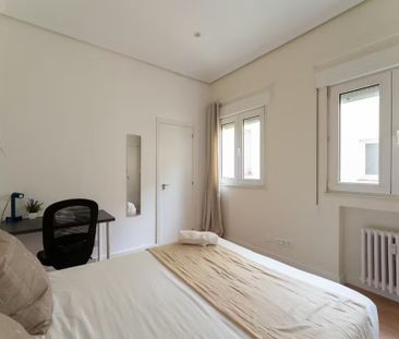 Calle del Conde Duque, Madrid, Community of Madrid 28015 - Photo 4