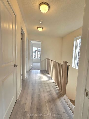 Townhouse For Lease | W8147314 - Photo 5