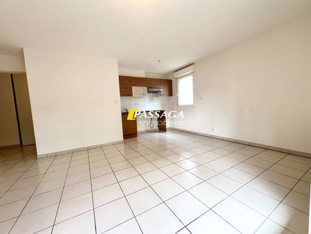Location Appartement 3 pièces 54m² - Photo 2