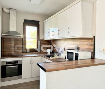 Bungalow in excellent condition in Los Dol - Photo 2