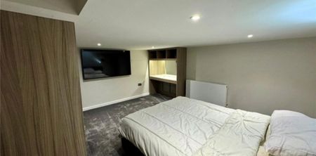 2 bedroom duplex to rent - Photo 3