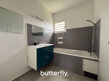 Location Maison 5 pièces 105m² LE MOULE 97160 - Photo 4