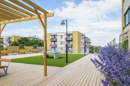 Skäggetorps Centrum, Linköping - Photo 2