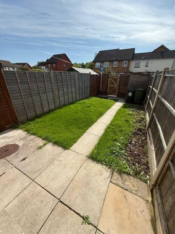 2 bedroom terraced house to rent - Photo 3