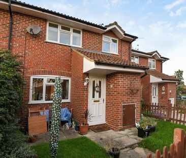 2 bedroom house to rent Rosebury Drive, Bisley, Woking, GU24 - Photo 5