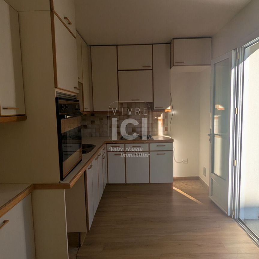Location Maison 4 pièces 94m² - Photo 1