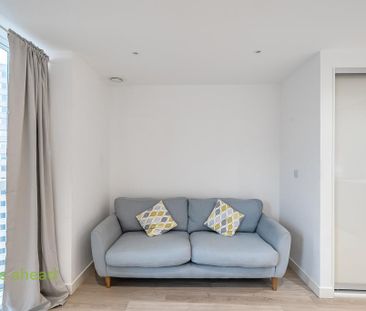 Studio to rent - Photo 3