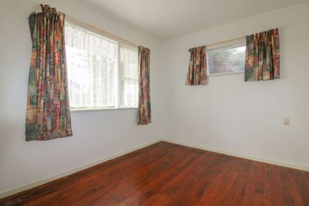 Tidy 3 bedroom home - Photo 4