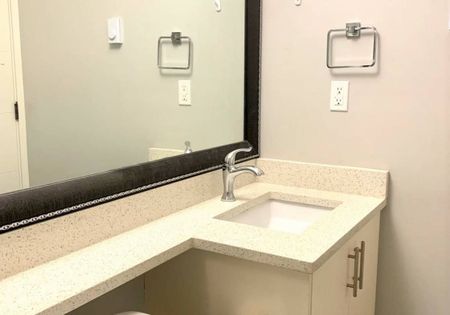 3643 Oxford Street, Vancouver - Photo 2