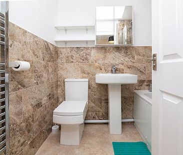 22 Nicholas Gardens - Photo 6