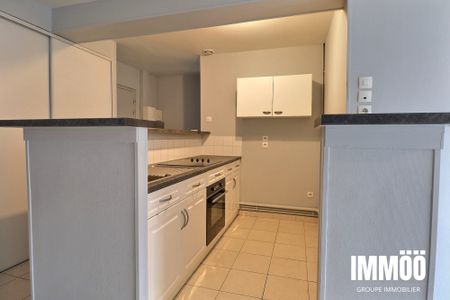 Location Appartement 3 pièces 71m² NOTRE DAME DE BONDEVILLE 76960 - Photo 5