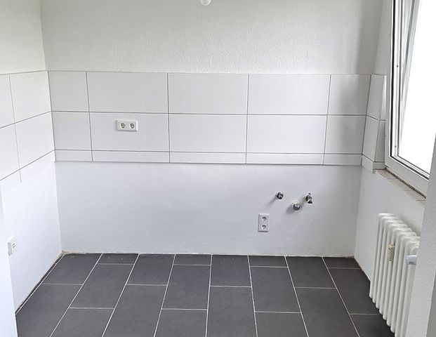 Auf Wohnungssuche? Diese hier wartet auf Sie! - Photo 1