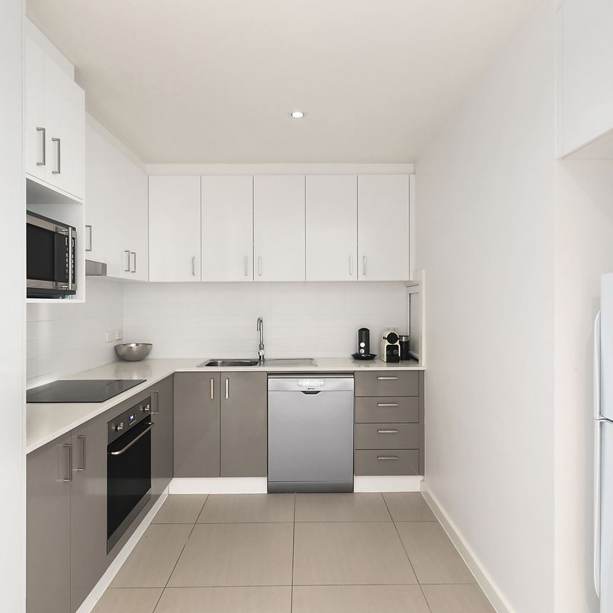 Modern Living - Photo 1