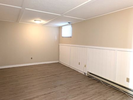 Strath Lane, Dartmouth 12-076 - Photo 5