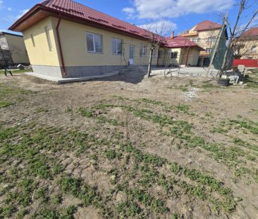 Casa 3 camere, renovată,90 mp, 3500 mp teren, cartier Unirii - Photo 4