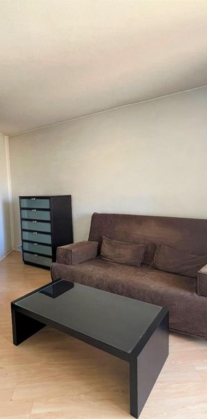 Location Appartement 1 pièce 31m² LILLE 59000 - Photo 1