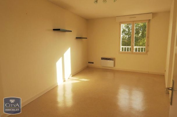 Location Appartement 2 pièces 45m² POITIERS 86000 - Photo 1