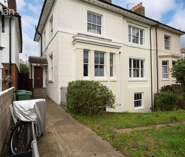 3 bedroom apartment to rent - Photo 1