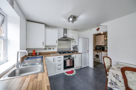 Kendrick Grove - Photo 3