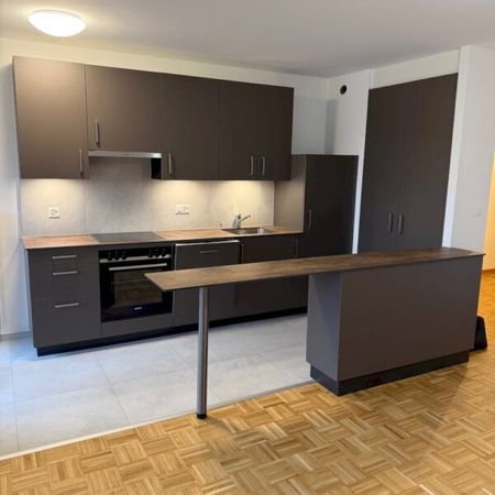 Appartement de 2 pièces au dernier étage - Photo 3