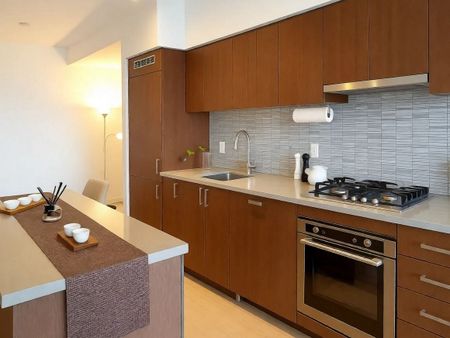 For Lease - 501 St. Clair Avenue Unit# 1306, Toronto, Ontario - Photo 3