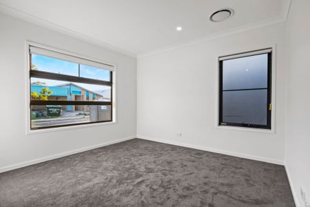 Spacious Family Living in Burpengary – Beautiful Brand New 4-Bedroom Home with Double Garage - Photo 4