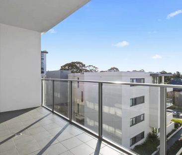 A beautifully presented apartment situated in the heart of Norwest. - Photo 4