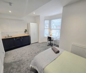 House For Rent Oriel Road, Portsmouth - Photo 2