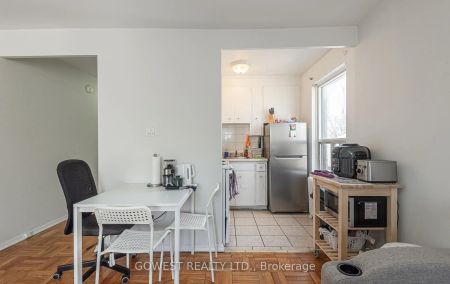 205 Keele Street #201 - Photo 4