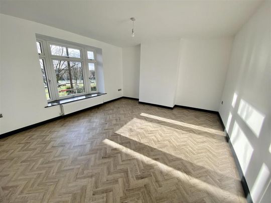 2 bedroom property to rent - Photo 1