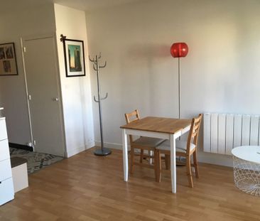 Location Appartement 1 pièce 22m² - Photo 2