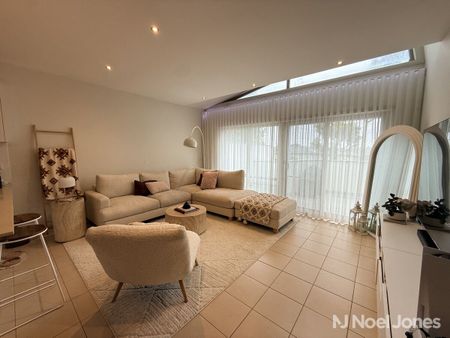 12A High Street, DONCASTER - Photo 5