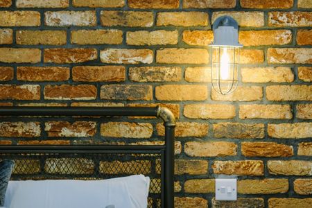 1 Bedroom Home – Medium Let - Photo 3