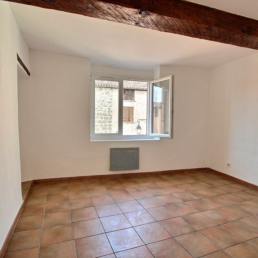 APPARTEMENT T2, - Photo 1
