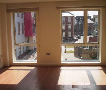 Executive One Bed Apartment with Parking TO LET In Norwich - Photo 5