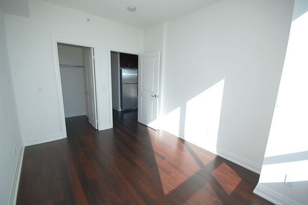 For Lease - 75 North Park Road Unit# 1007, Vaughan, Ontario - Photo 1