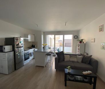 Location Appartement 2 pièces 47m² DEVILLE LES ROUEN 76250 - Photo 4