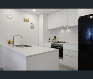 3206/50 Pemberton Street, Botany, NSW 2019 - Photo 5