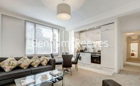 2 Bedroom flat to rent in 39 Hill Street, Mayfair, W1J - Photo 2