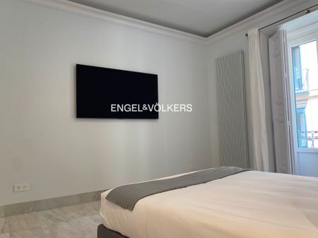 Piso de alquiler en Palacio - Photo 3