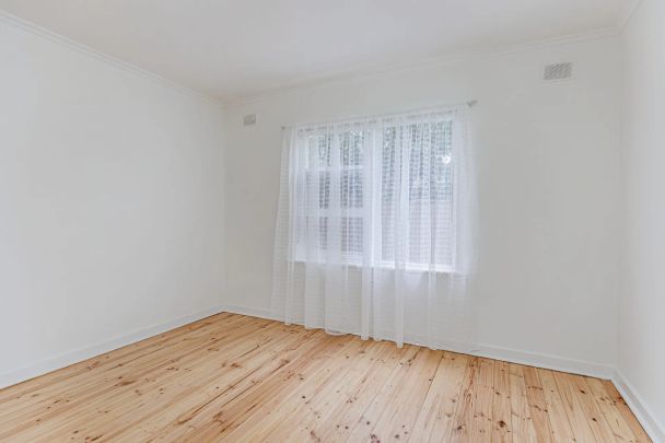Renovated two bedroom unit in popular lifestyle locale - Photo 1