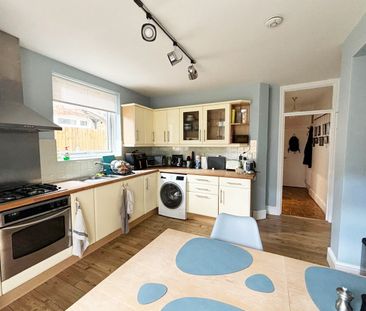 2 Bed Flat, Blakemore Road, SW16 - Photo 6