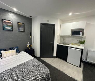 5 bedroom terraced house to rent - Photo 6