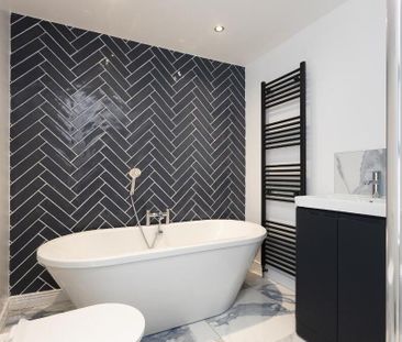 Room 2, 79 Upper Newtownards Road, Belfast, BT4 3HU - Photo 4