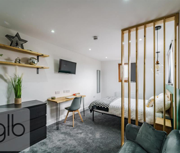 1 bedroom in a house share to rent - Photo 3