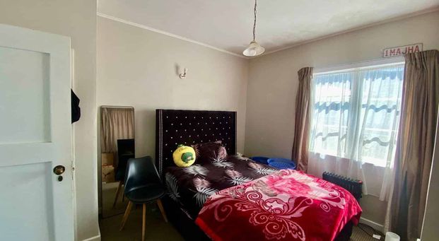 Single Level 3 Bedroom Standalone - Photo 1