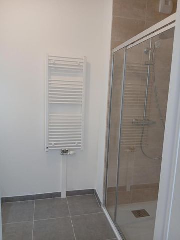 SANS FRAIS D'AGENCE - APPARTEMENT T4 - LA ROCHELLE - Photo 4