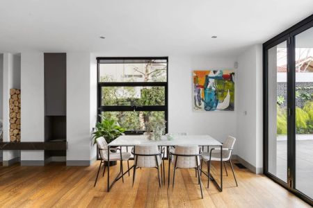 Architectural Luxury in the Heart of Brighton - Photo 4