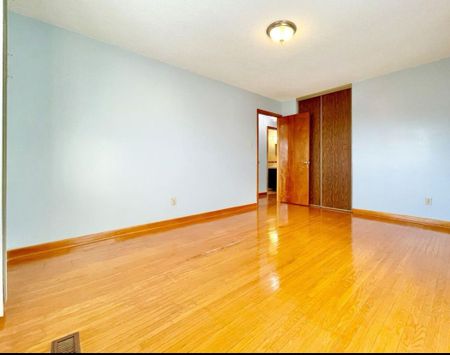 For Lease - 3 Prairie Dunes Place Unit# UPPER, Vaughan, Ontario - Photo 4