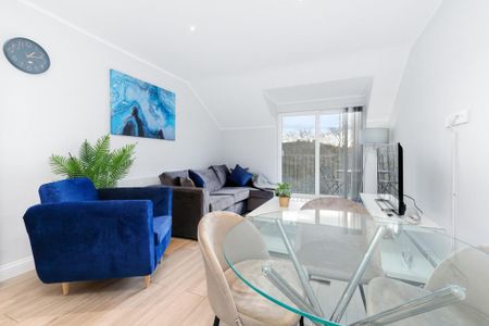 2 bedroom apartment to rent - Photo 3